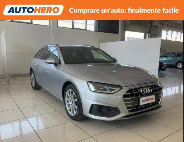 AUDI A4 Avant 30 TDI/136 CV S tronic
