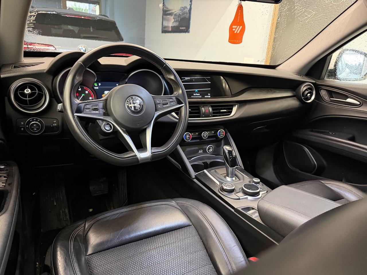 Stelvio 2.2 Turbodiesel 150 CV AT8 RWD Super