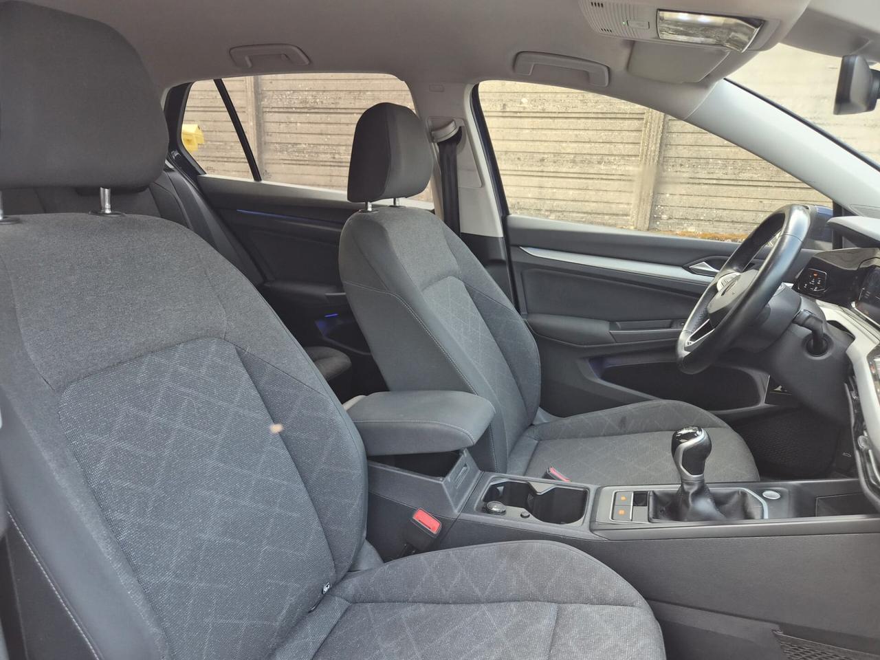 Volkswagen Golf ADATT A NEOPATENTATI