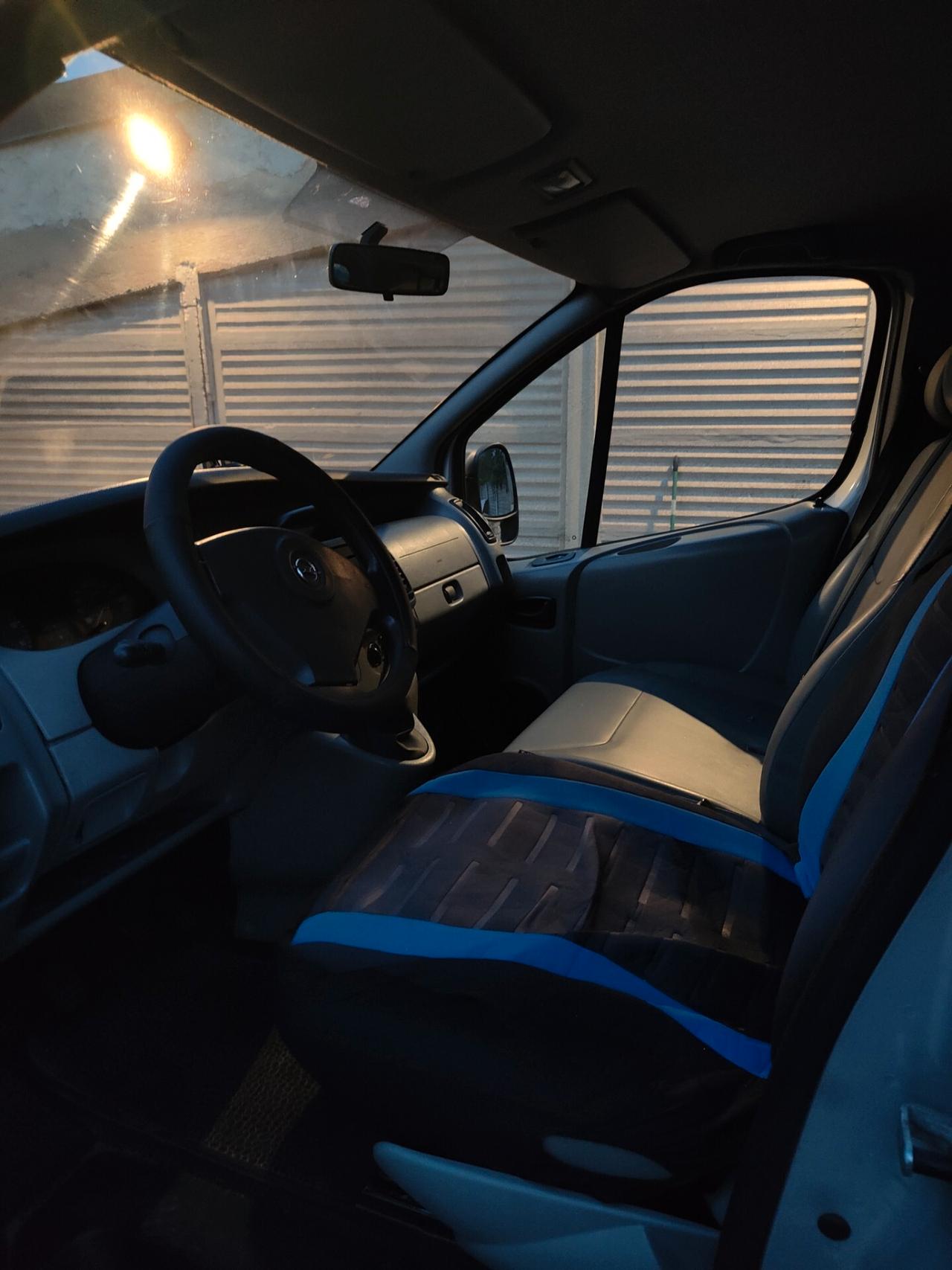 Opel Vivaro 29 1.9 CDTI/80CV PC-TN Combi 9 posti