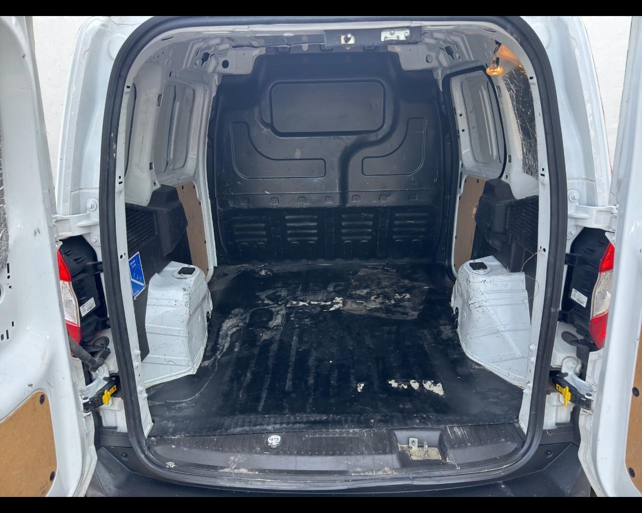FORD Transit Courier 1ªs - Transit Courier 1.5 TDCi 100CV Van Tre