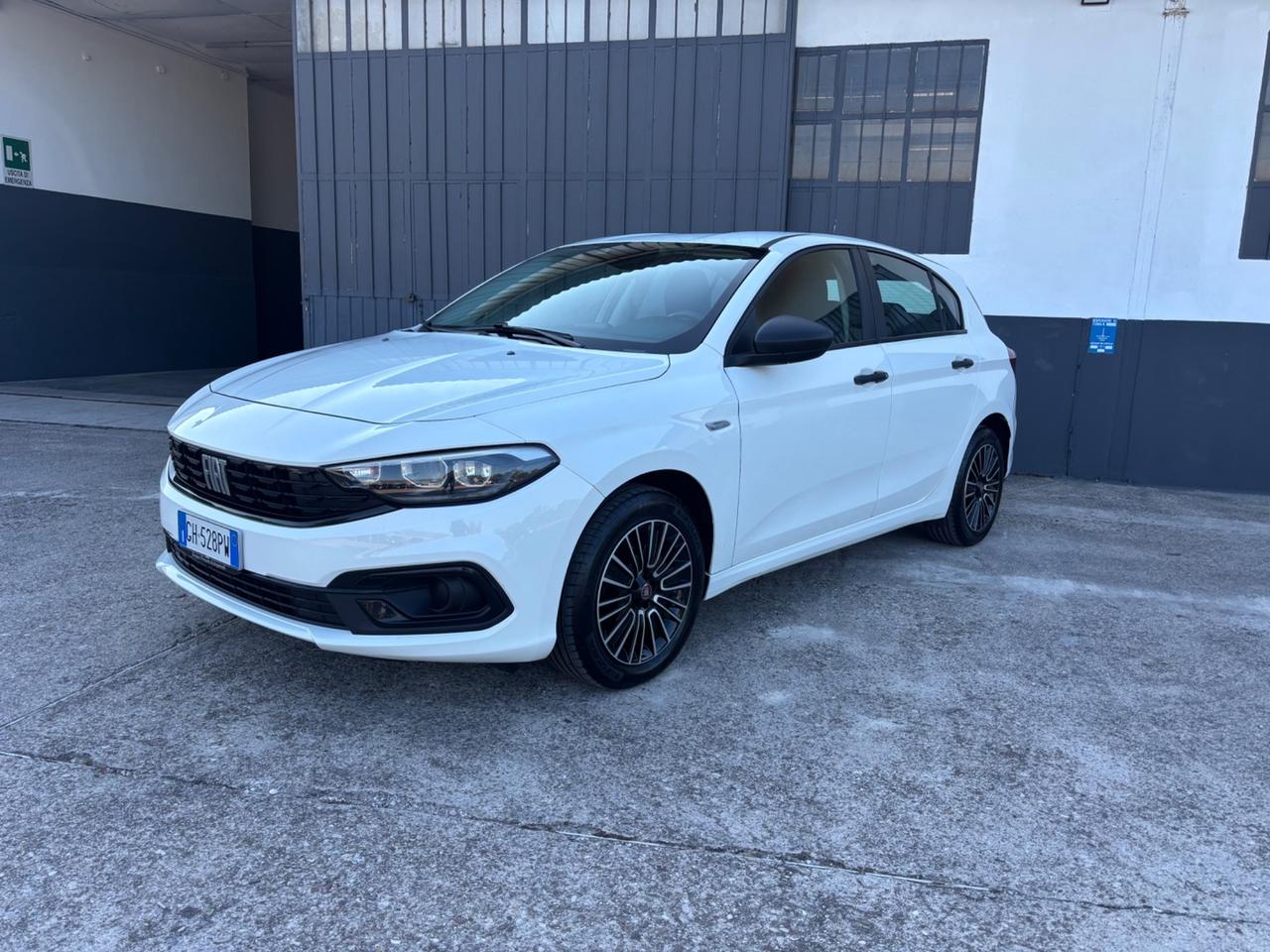 Fiat Tipo 1.3 Mjt. Garanzia 12 mesi. Neopatentati