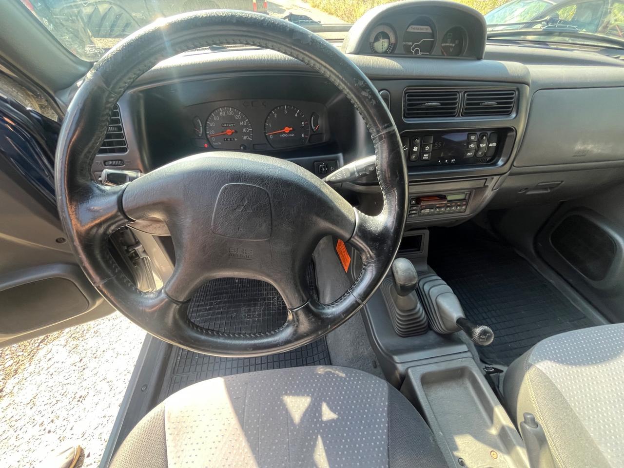 Mitsubishi L200 2.5 TDI 4WD Club Cab Pup. GLS Targ.