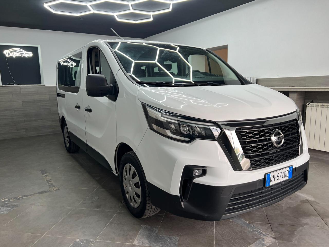 Nissan Primastar 2.0 dCi 110CV PC-TN Bus