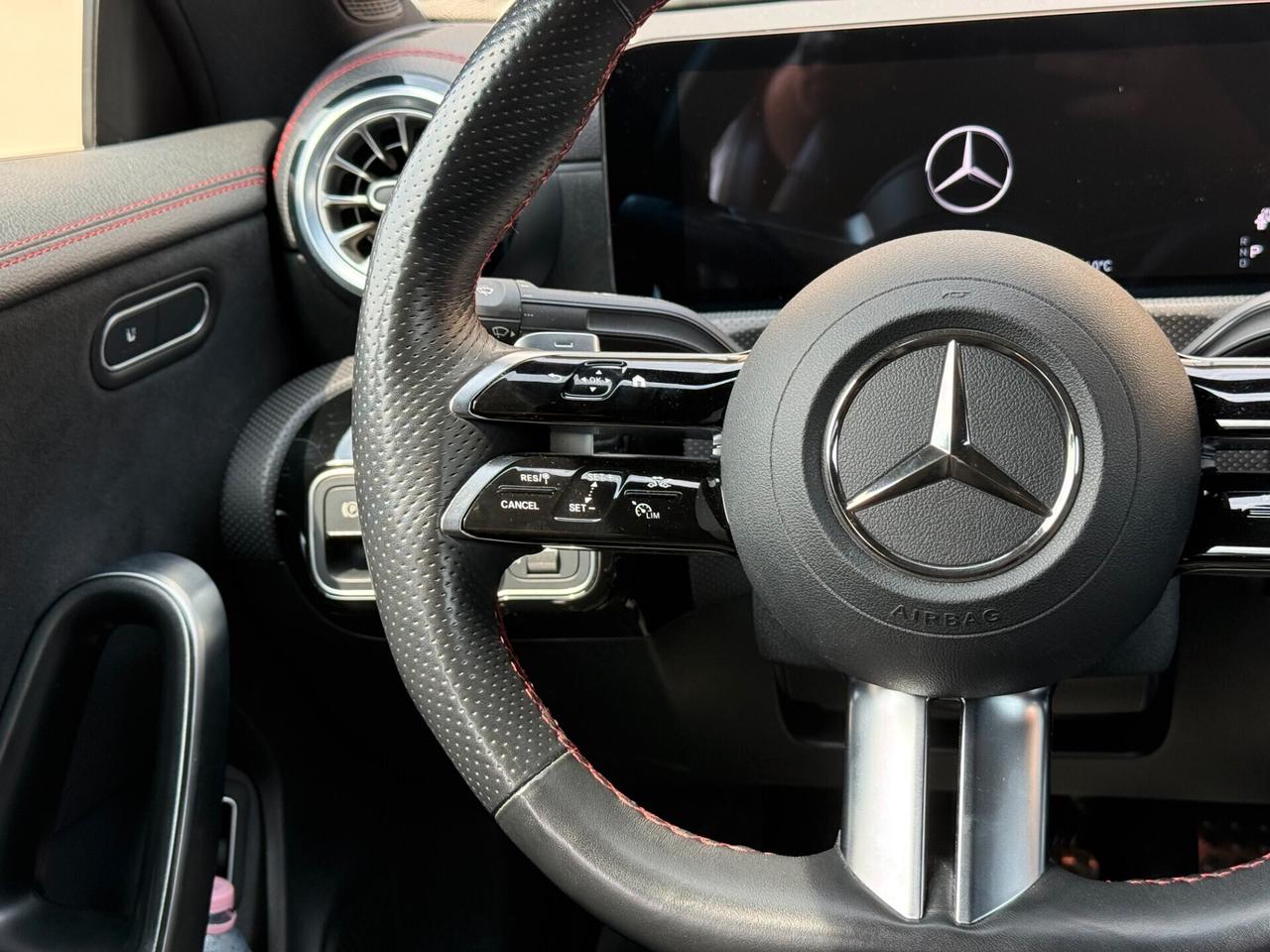 Mercedes-benz CLA 200 d Automatic AMG Line Premium Plus