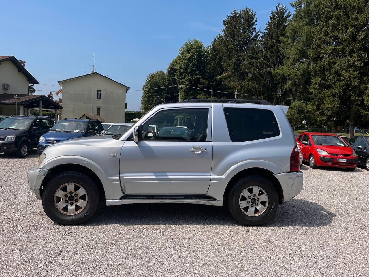 Mitsubishi Pajero 3.2 16V DI-D 3p. GLS1