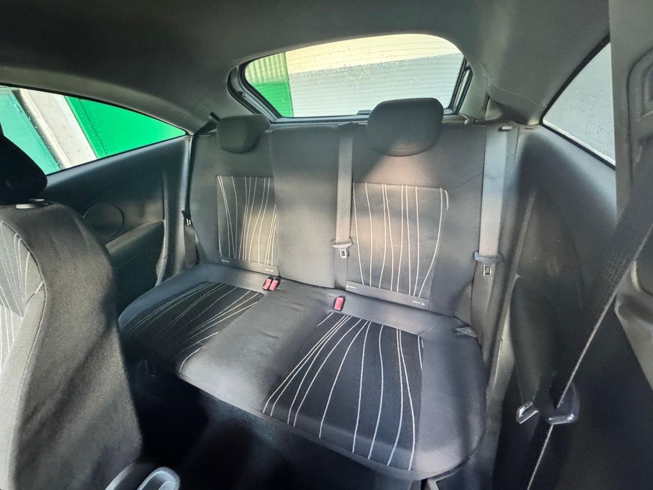 Opel Corsa 1.2 3 porte Elective NEOPATENTATI
