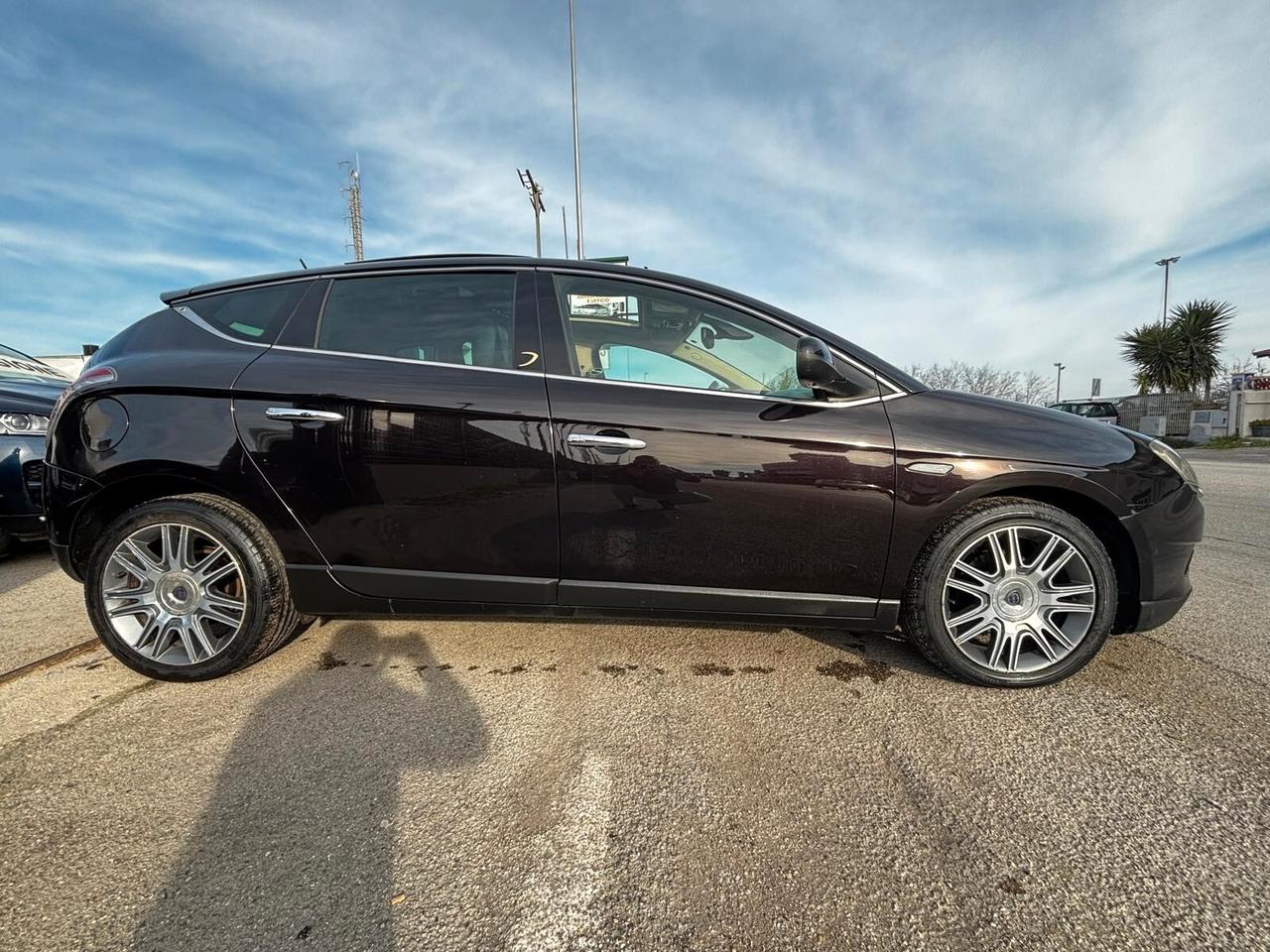 Lancia Delta 1.6 MJT DPF Selectronic Platinum