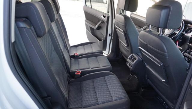 VOLKSWAGEN Touran 1.5 TSI EVO DSG Business BlueMotion Technology