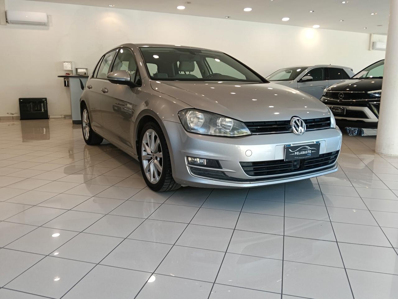 Volkswagen Golf 1.6 TDI 5p. Highline BlueMotion Technology