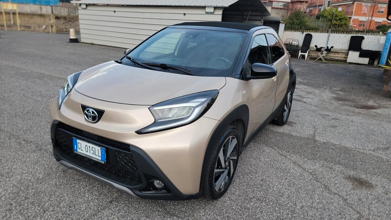 Toyota Aygo X 1.0 cabrio aut. solo 18 mila km !