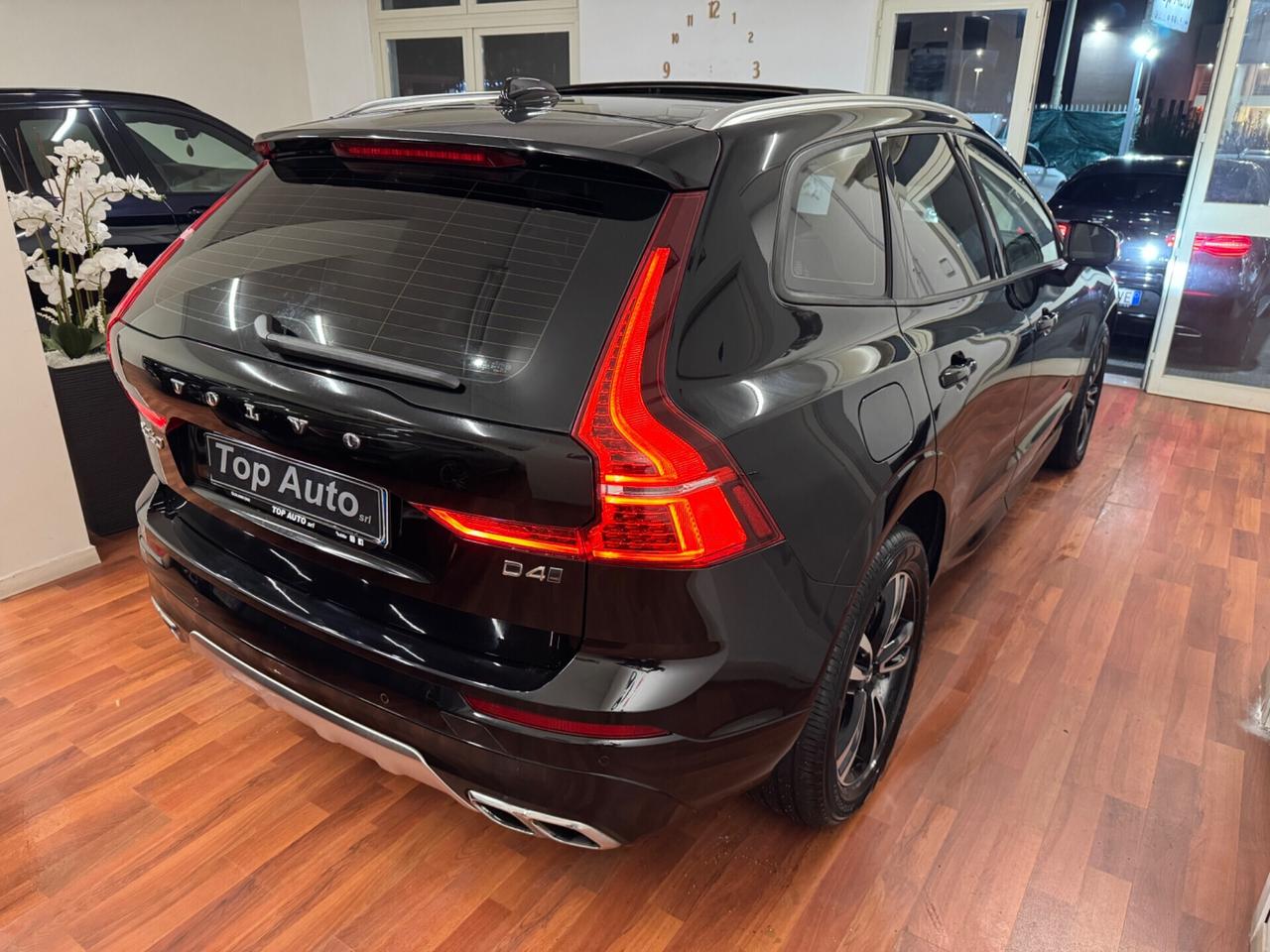 Volvo XC 60 XC60 D4 GEARTRONIC MOMENTUM / TETTO