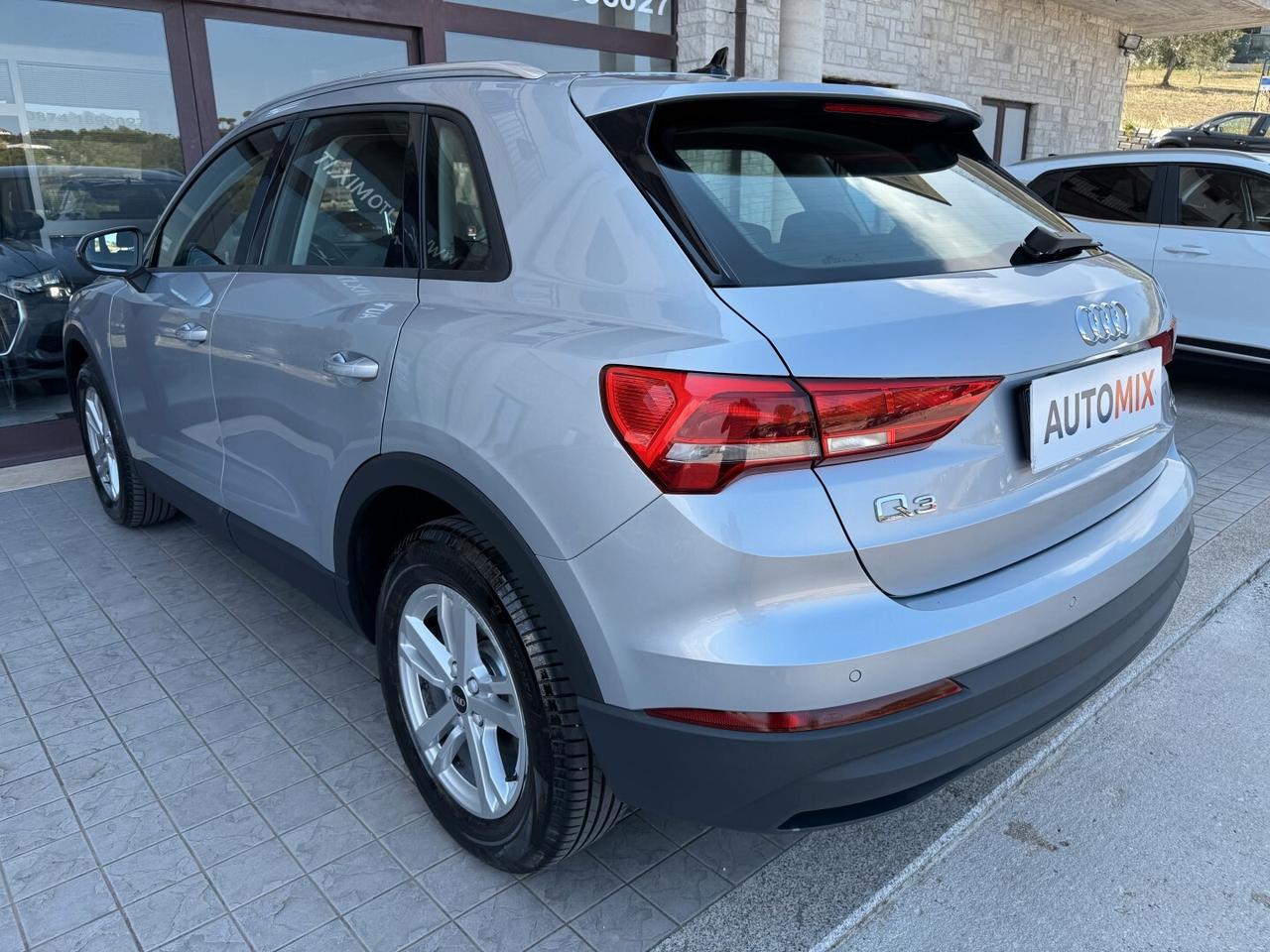 Audi Q3 35 2.0 Tdi Business Quattro S-Tronic