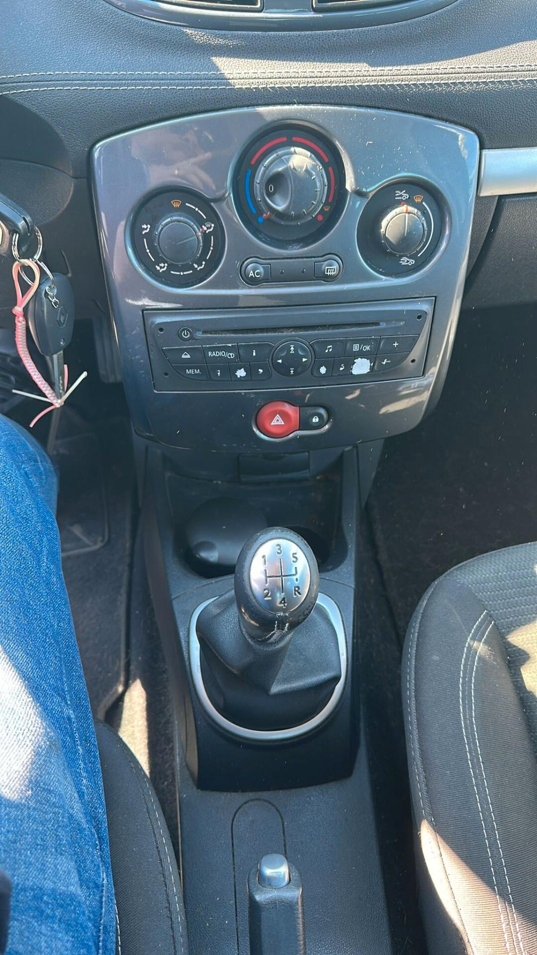 Renault Clio 1.2 16V 5 porte Live!