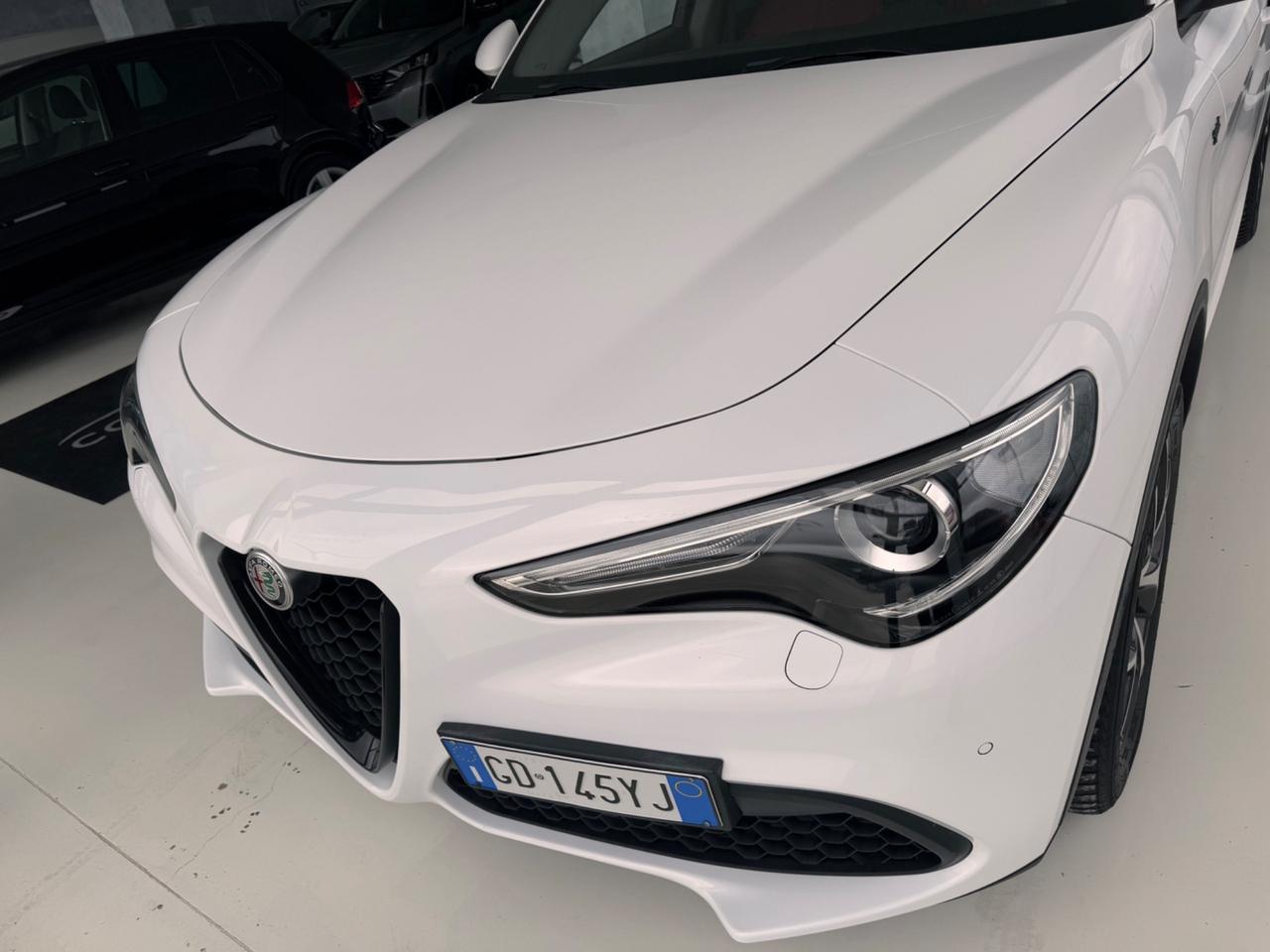 Alfa Romeo Stelvio 2.2 Turbodiesel 190 CV AT8 Q4 Sprint