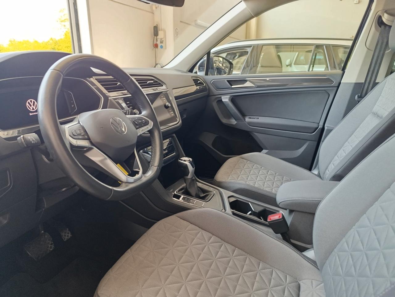 Volkswagen Tiguan 2.0 tdi Life 150cv dsg