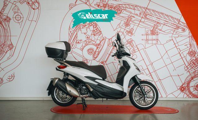 PIAGGIO Beverly 300 i.e. BEVERLY 300