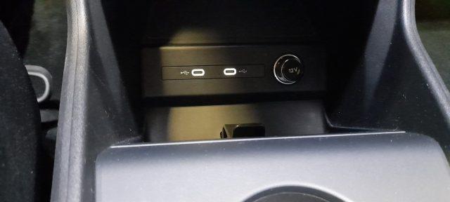 AUDI Q4 e-tron Q4 40 e-tron Business