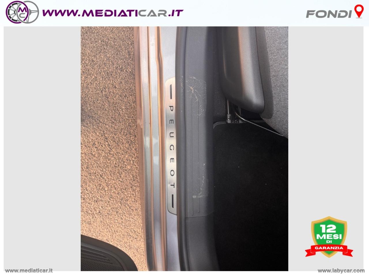 PEUGEOT 208 PureTech 82 5p. Active