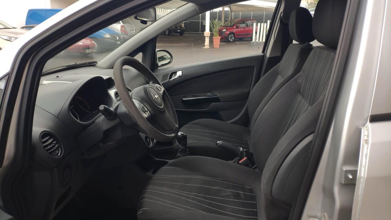 Opel Corsa 1.3 Diesel 75 CV 5P