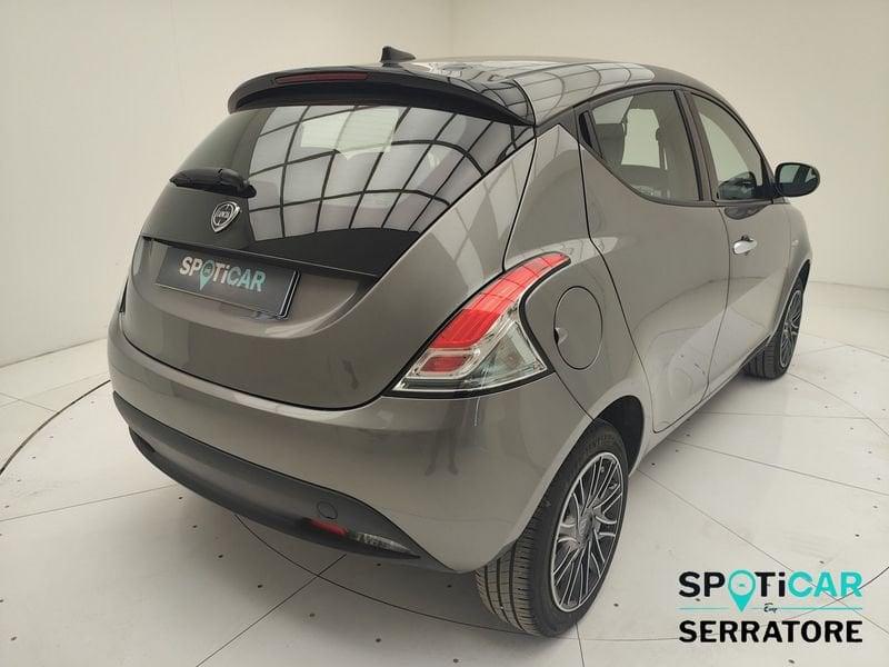 Lancia Ypsilon III 2021 1.0 firefly hybrid Oro s&s 70cv