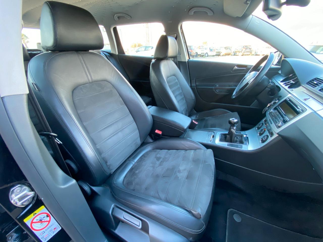 VOLKSWAGEN Passat SW 2.0 TDI UNIPRO'