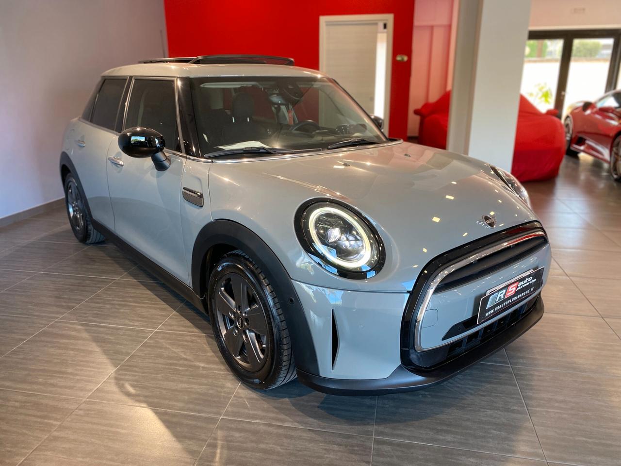 Mini 1.5 Cooper Essential 5 porte TETTO
