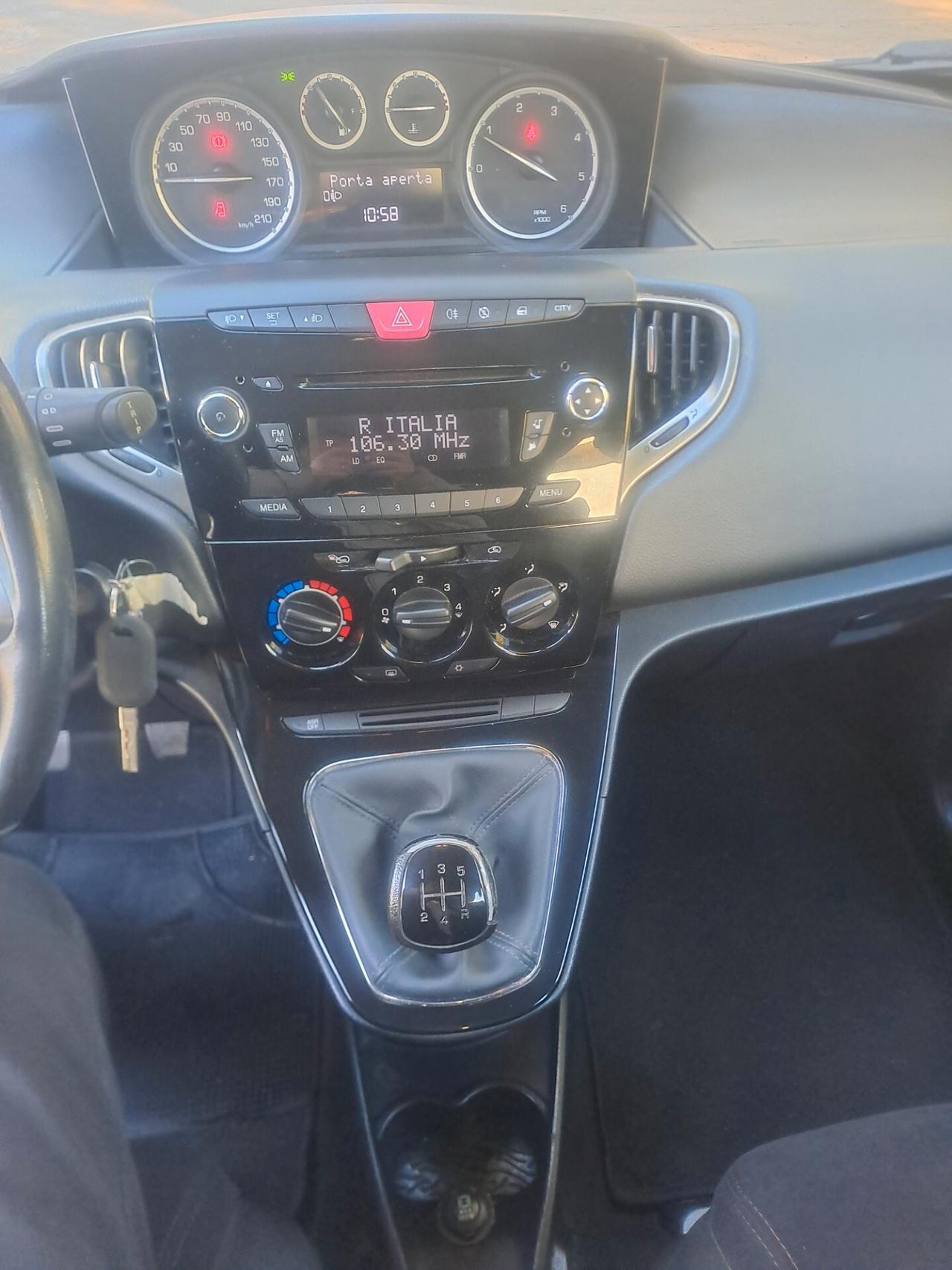 Lancia Ypsilon 1.3 MJT 16V 95 CV 5 porte S&S Platinum