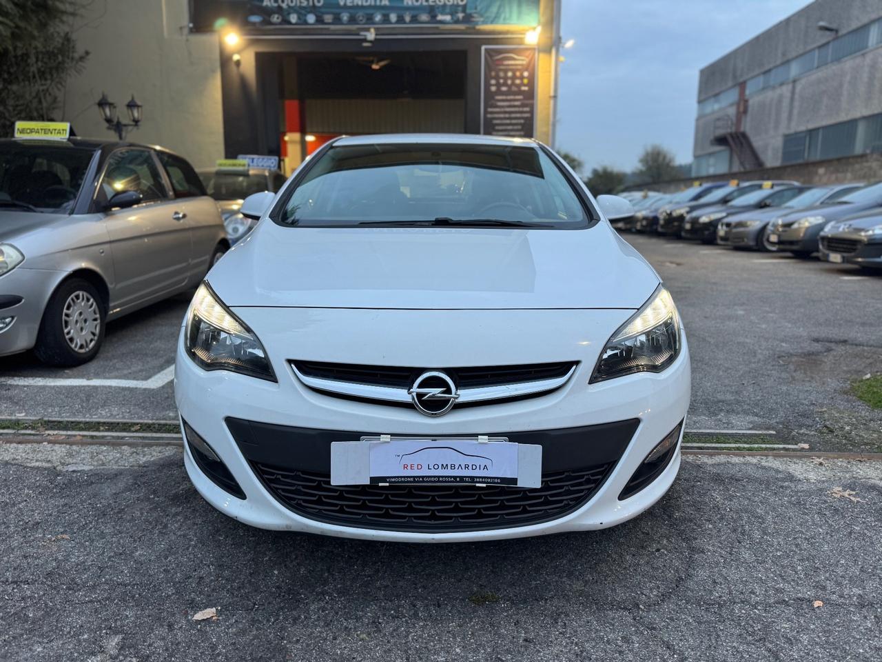 Opel Astra 1.4 Turbo 140CV Sports Tourer GPL Tech Cosmo
