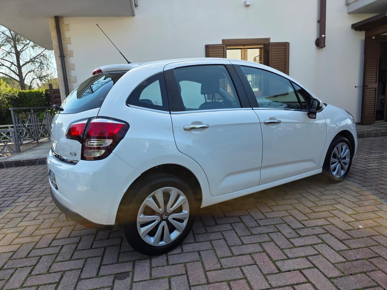 Citroen C3 PureTech 82 S&S ETG Exclusive