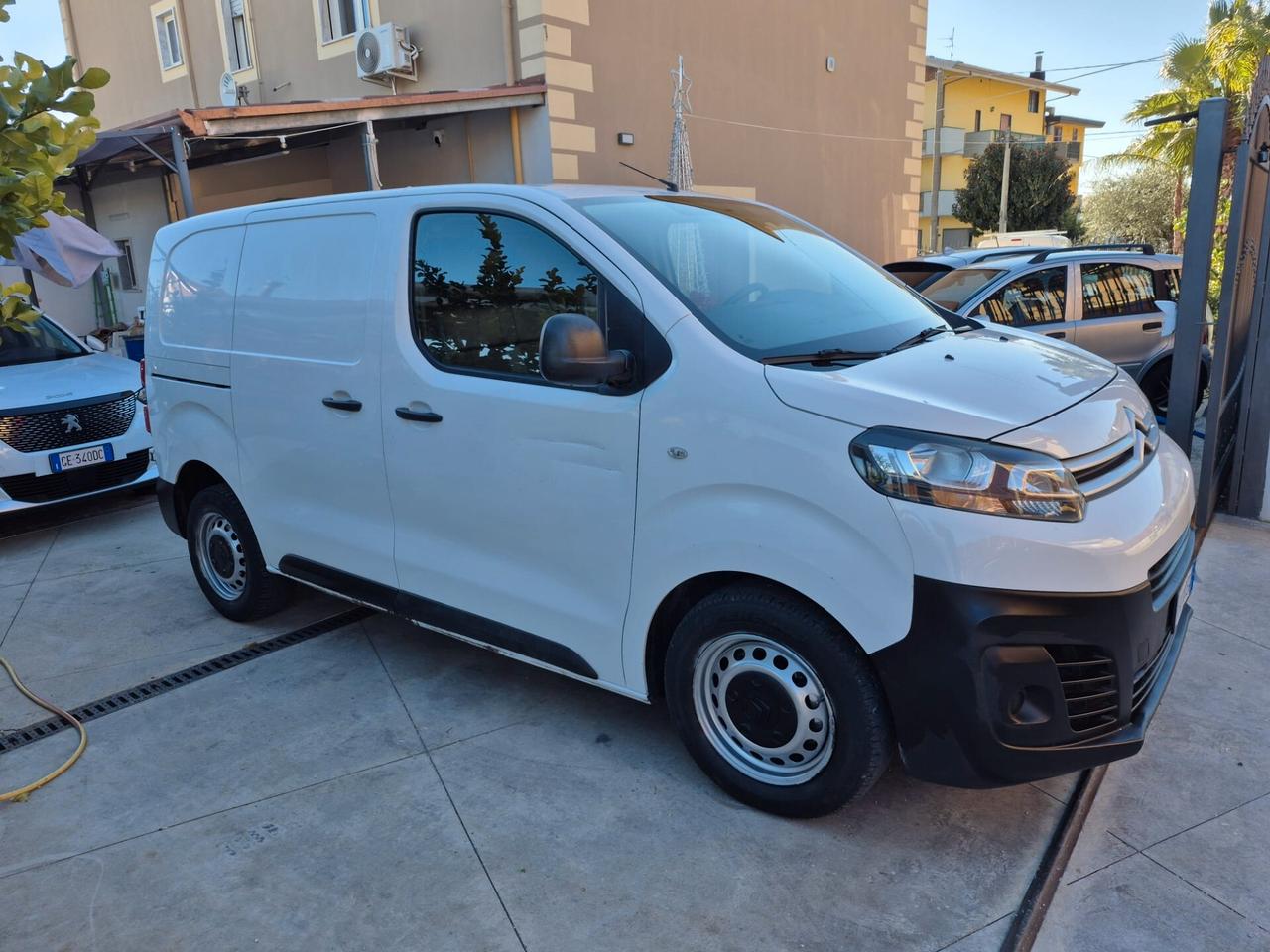 Citroen Jumpy 2.0 BlueHDi 140 S&S PL-TN Furgone M Club