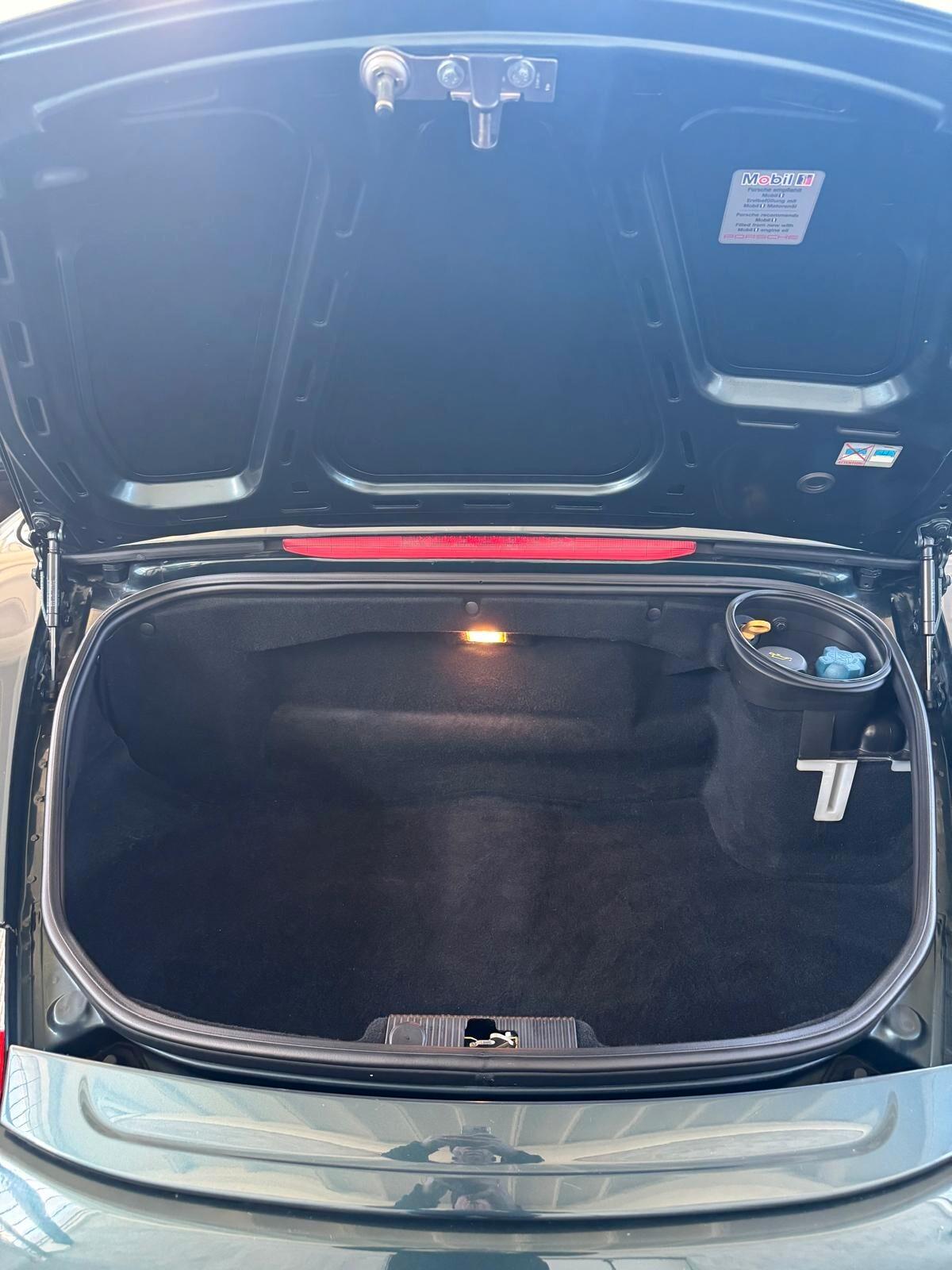 Porsche Boxster 2.7i 24V cat