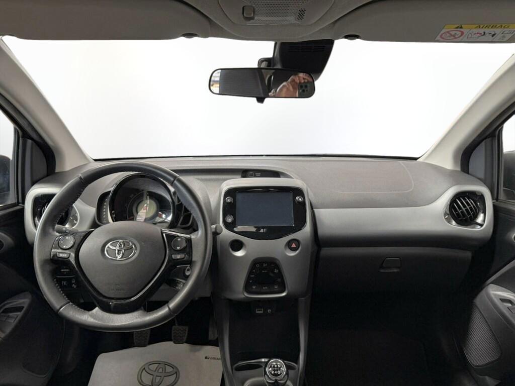 Toyota Aygo 5 Porte 1.0 VVT-i x-fun