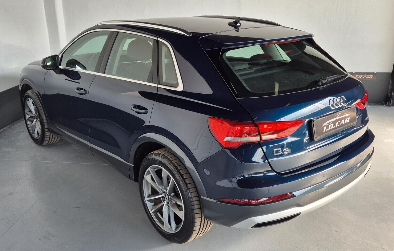 Audi Q3 40 TDI quattro S tronic Business Advanced