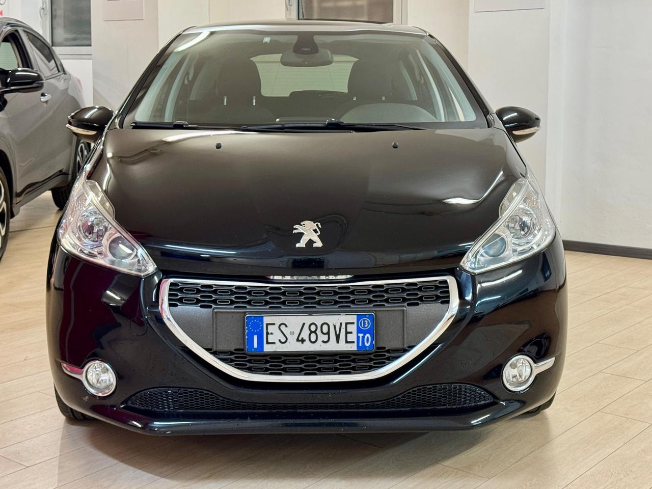 Peugeot 208 1.6 e-HDi 115 CV 5 porte Allure UniPro Tetto Navi Telf Permute