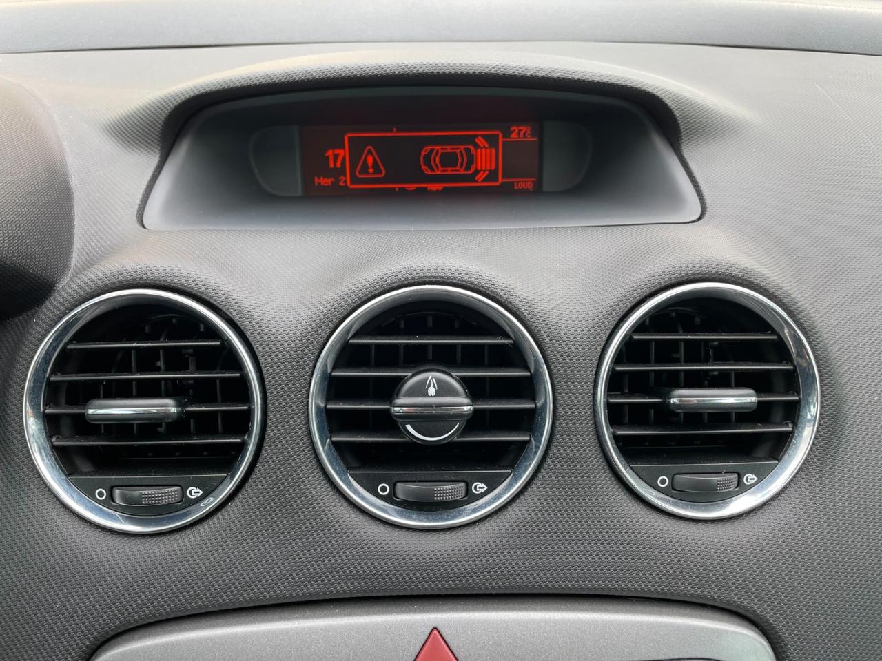 Peugeot 308 1.6 HDi 110CV SW Ciel Premium