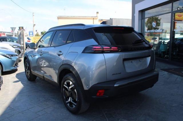 Peugeot 2008 1.2 puretech Allure 100cv con CarPlay
