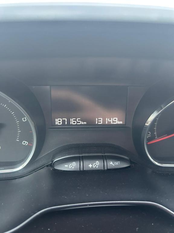 Peugeot 208 1.4 HDi Active