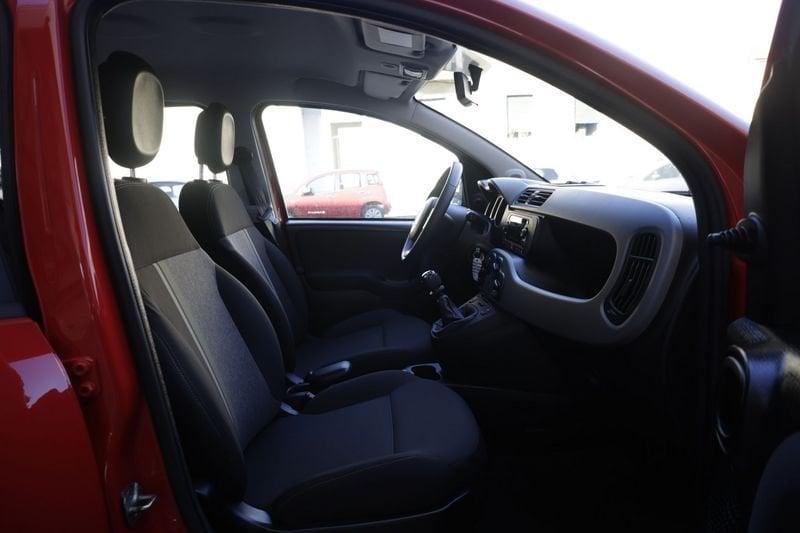 FIAT Panda 1.2 City Cross Connected by Wind PROMOZIONE Unicoproprietario