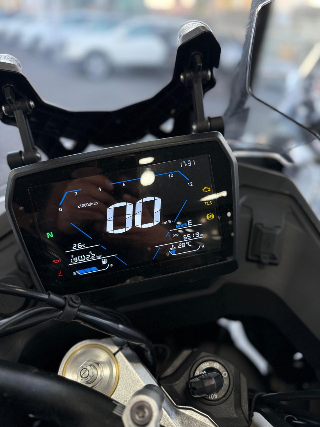 Voge Valico 525 DSX BLACK KNIGHT - 2024
