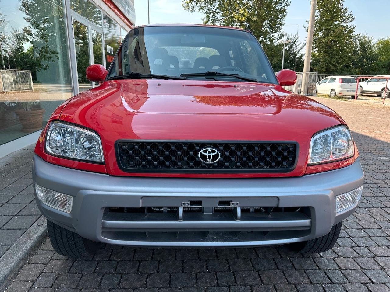 Toyota RAV 4 2.0i 16V cat 3 porte Fun