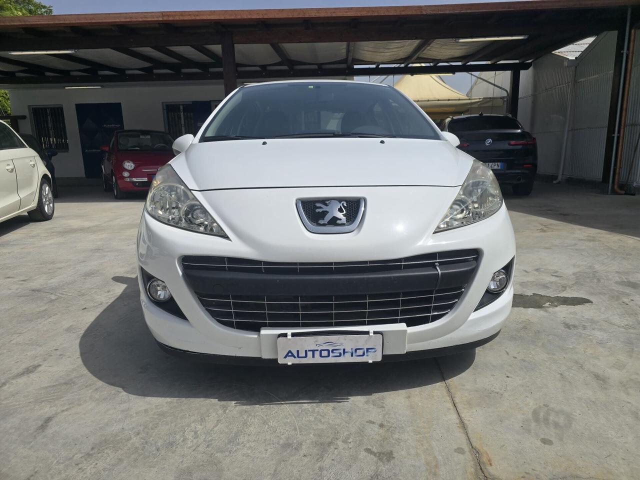 Peugeot 207 1.4 HDi 70CV 5p. Active