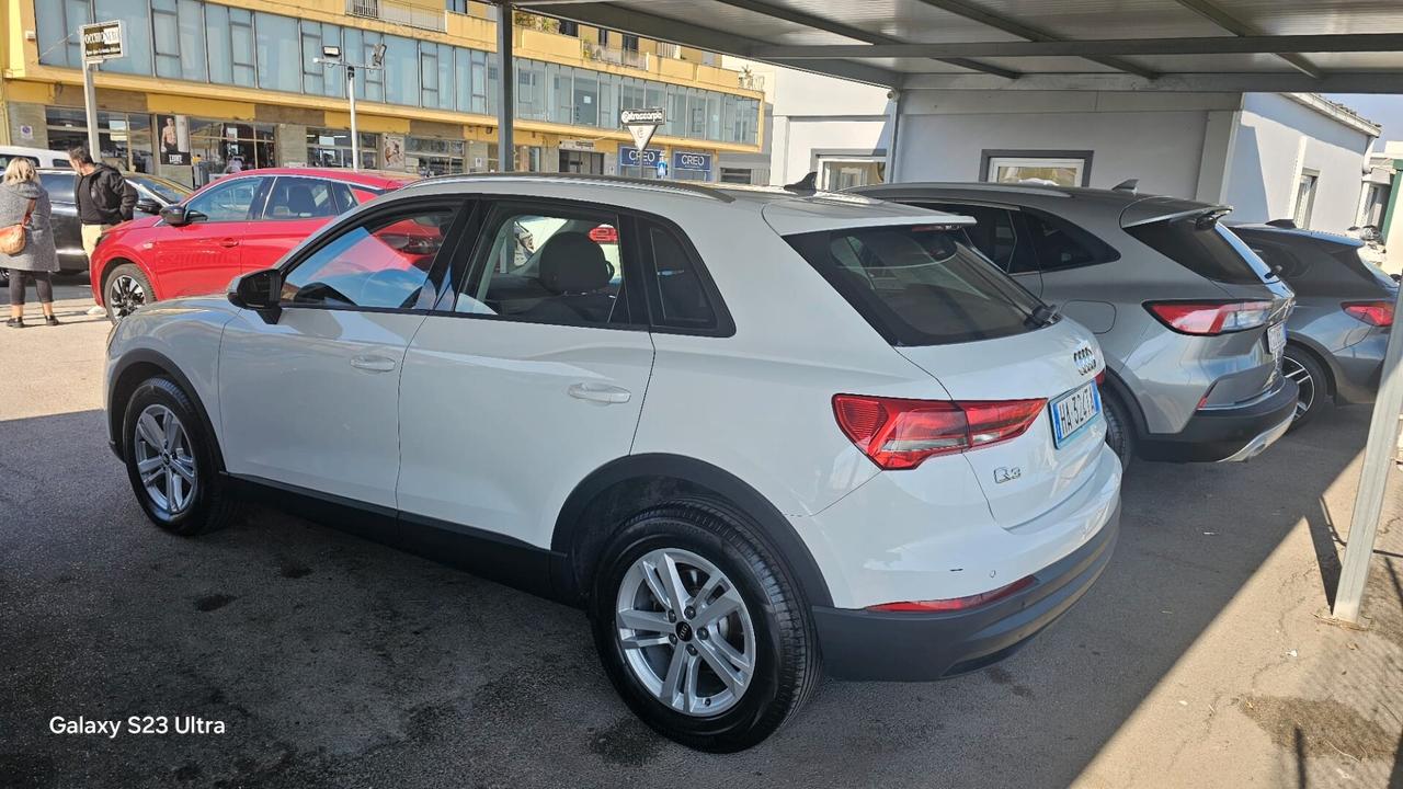 Audi Q3 35 TDI Business Advanced 2.0 Tdi 150cv