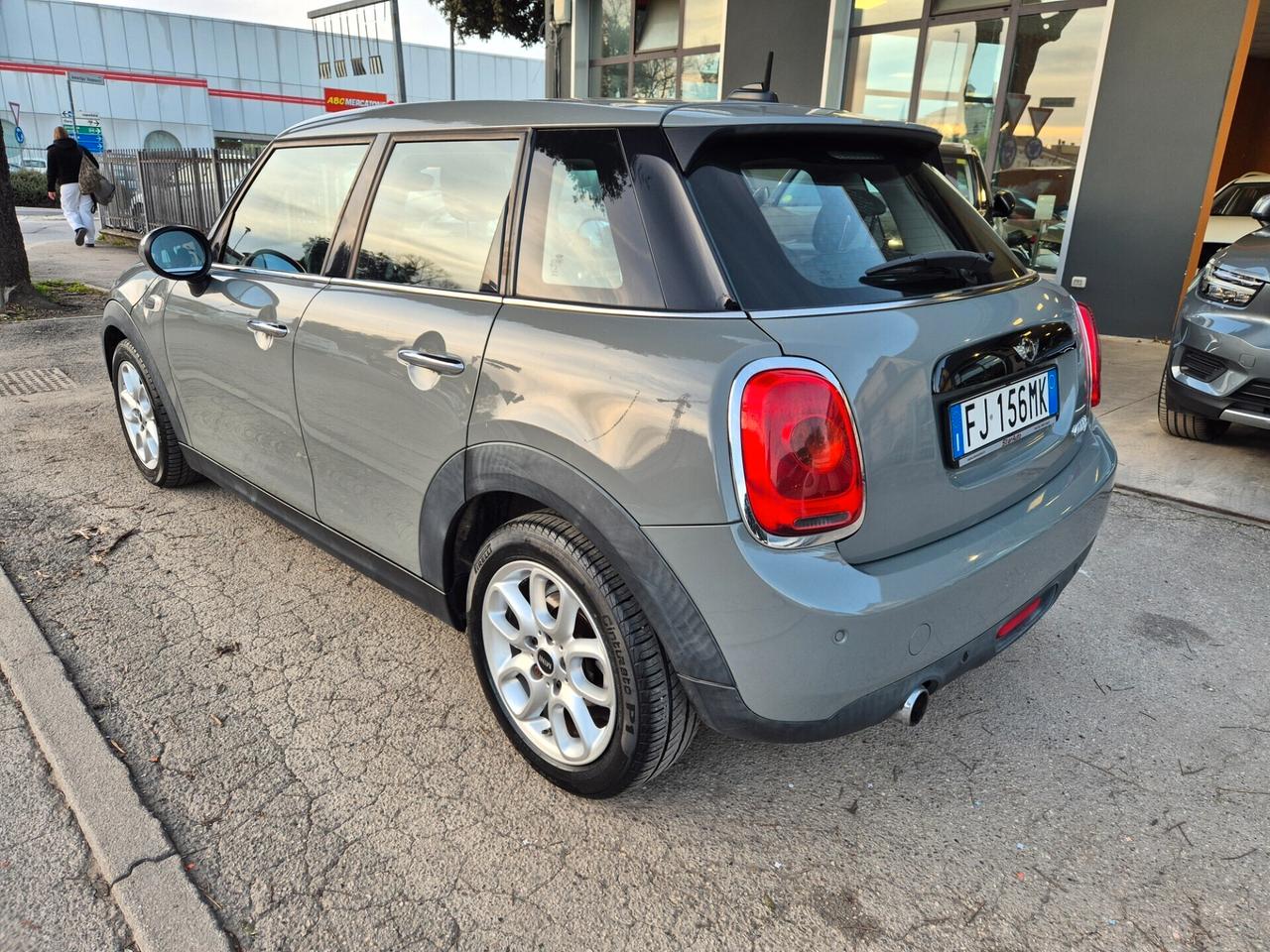 Mini 1.5 Cooper D Business