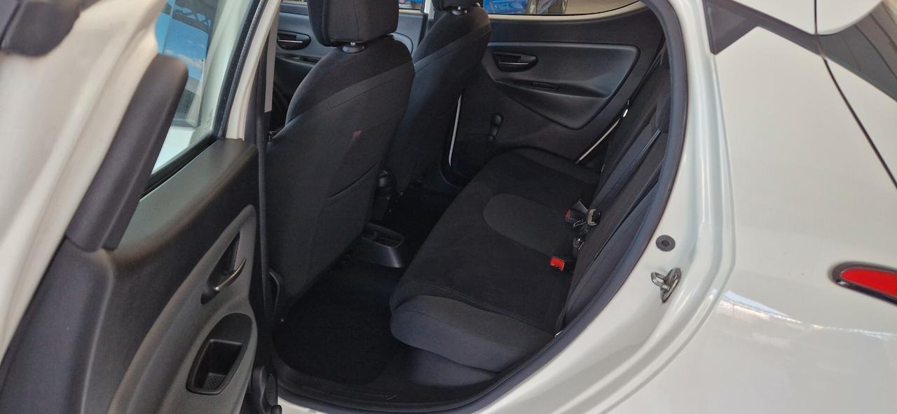 Lancia Ypsilon 1.3 Mjt 95cv 5 porte Platinum
