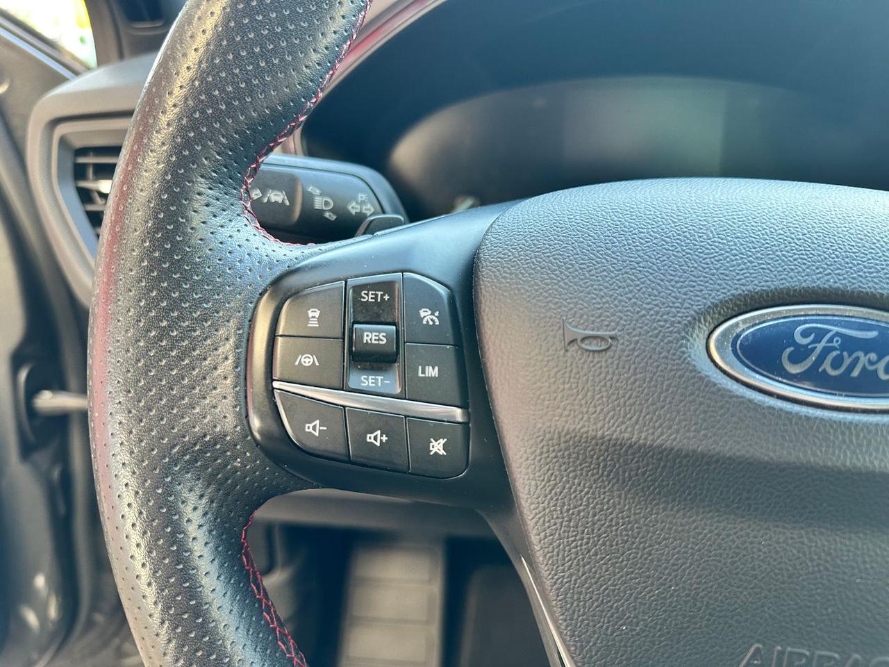 Ford Focus ST Line CO-PILOT 1.0 EcoBoost