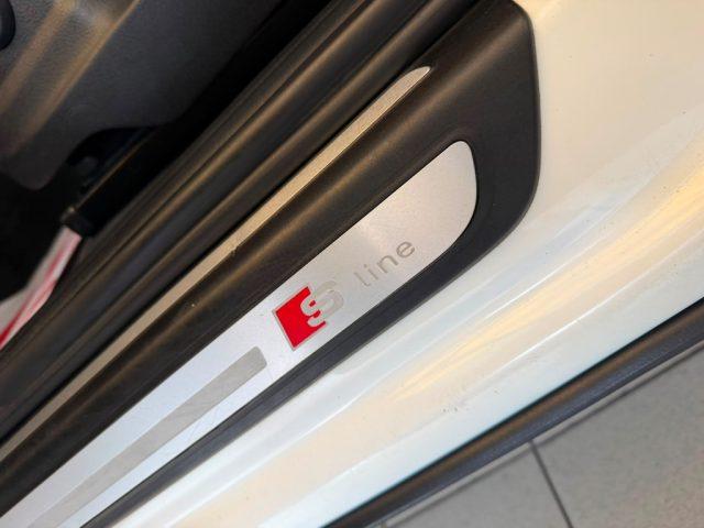 AUDI Q5 3.0 V6 TDI quattro S tronic //TETTO//NAVI//