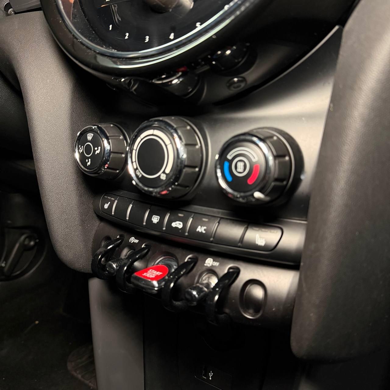 Mini 1.5 Cooper Business