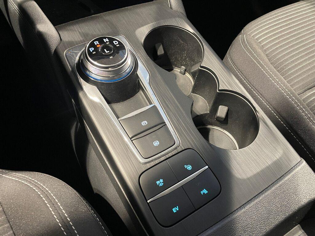 Ford Kuga 2.5 Hybrid 225CV 2WD E-shifter Titanium (PHEV)