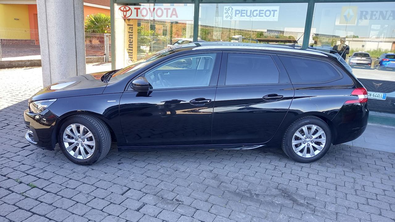 Peugeot 308 BlueHDi 100 S&S SW Style